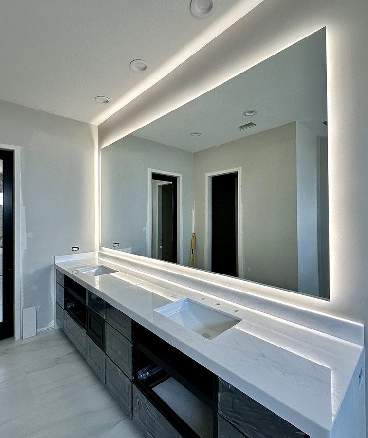 Why Orange County Homeowners Are Choosing Backlit Mirrors